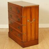 Superb country chest of drawers