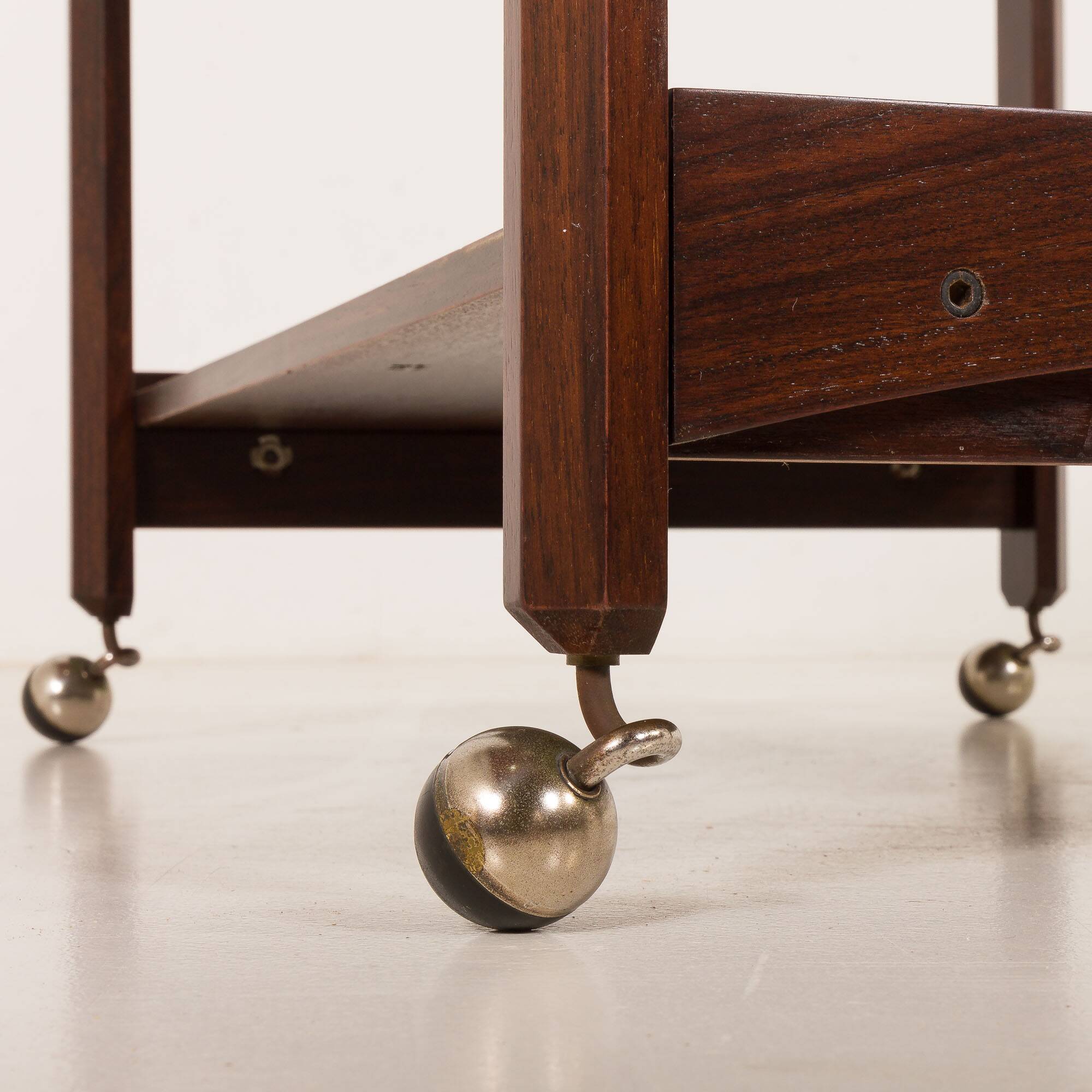 Italian mid century bar trolley, serving cart in rosewood, 1960s