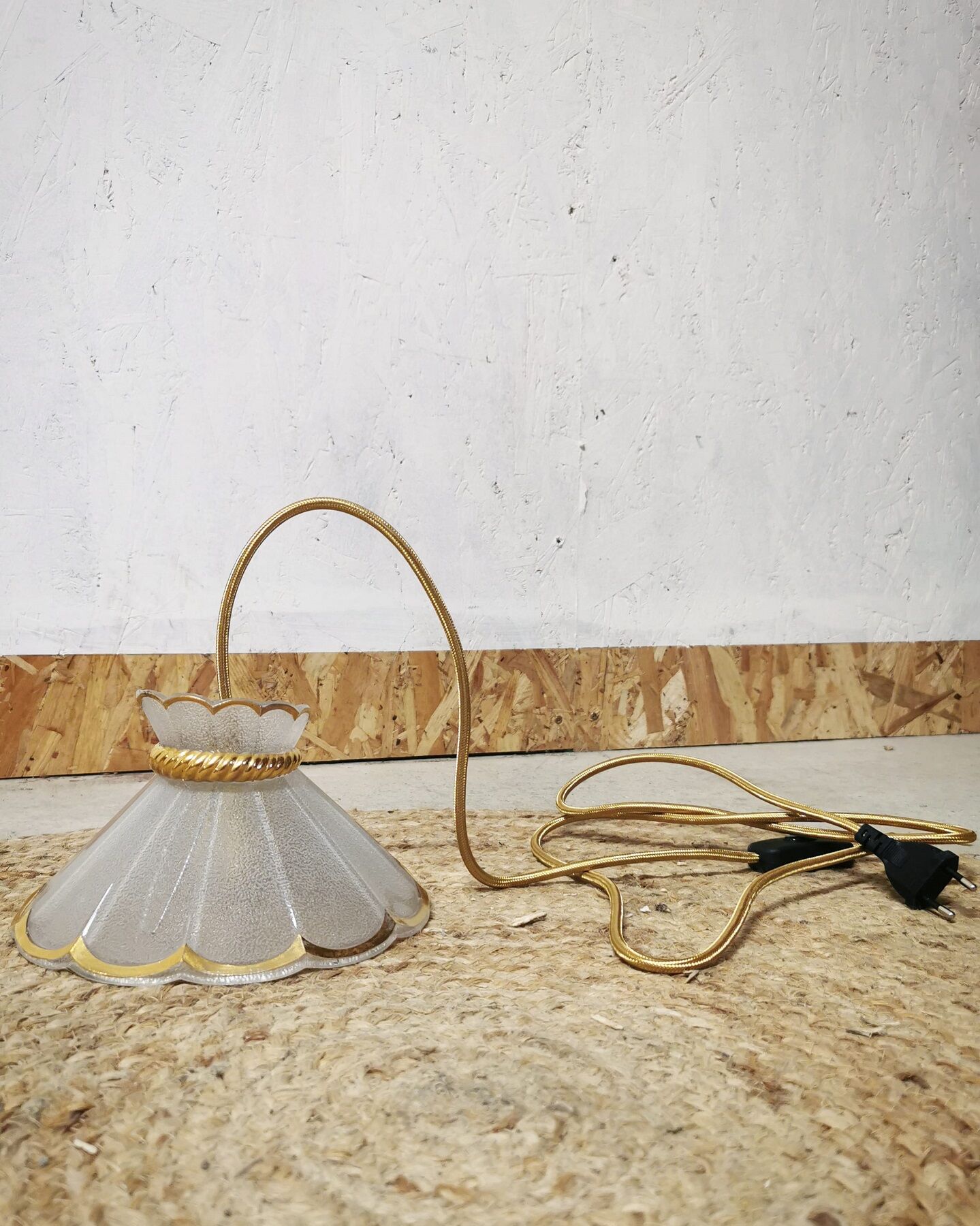 Vintage suspension walker