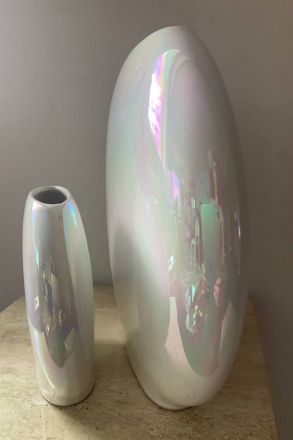 Duo of vintage round vases in iridescent ceramic