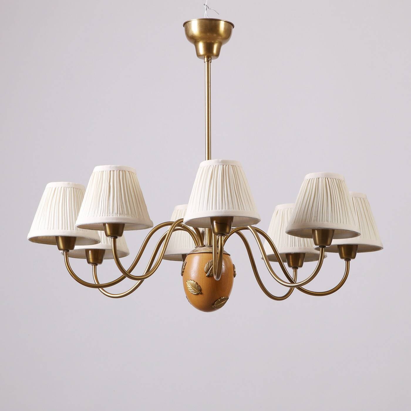Hans Bergström '10/8' Swedish Modern 8-arm Chandelier in Brass, 1940s