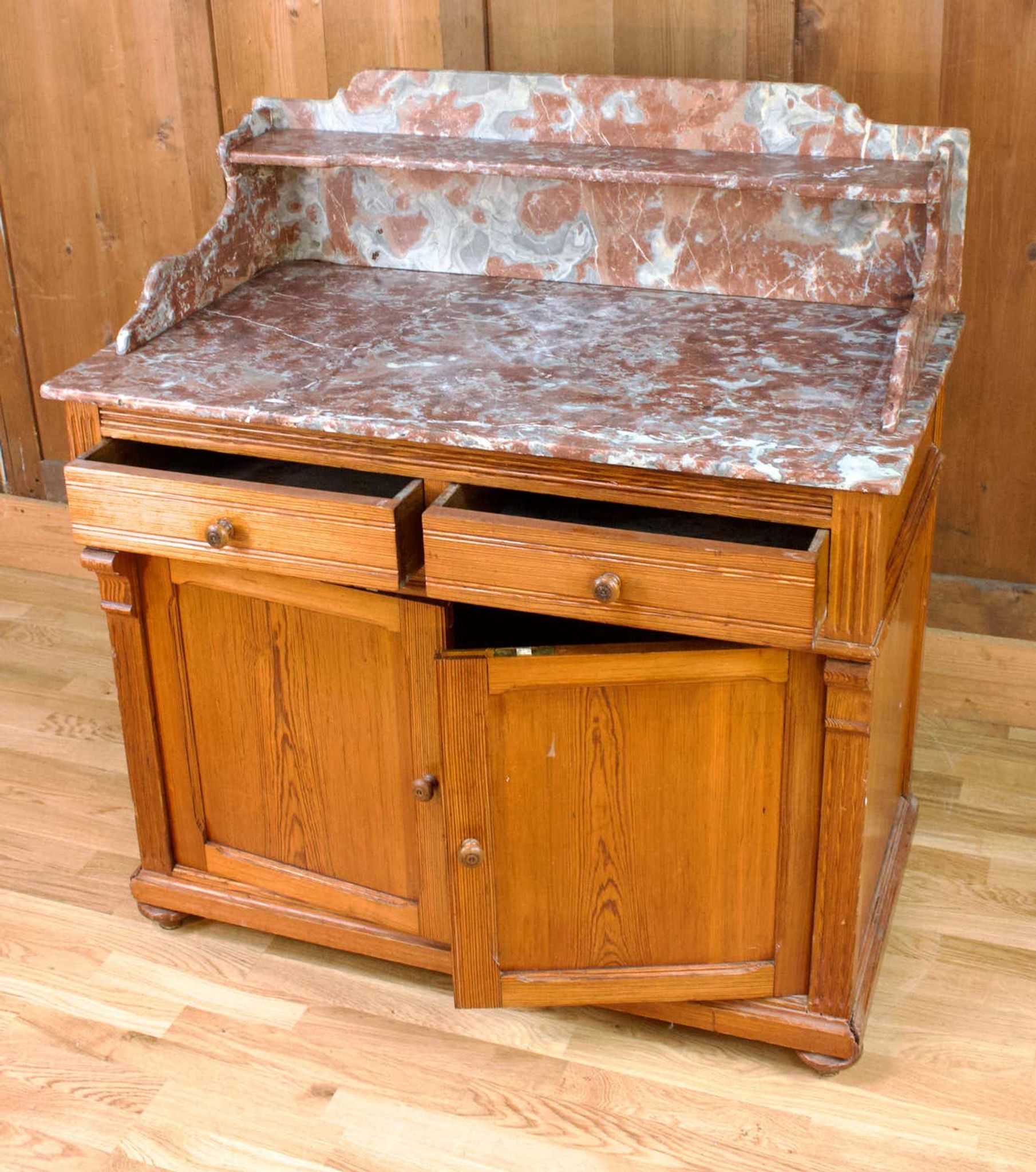 Coiffeuse en bois et marbre du 19ème siècle