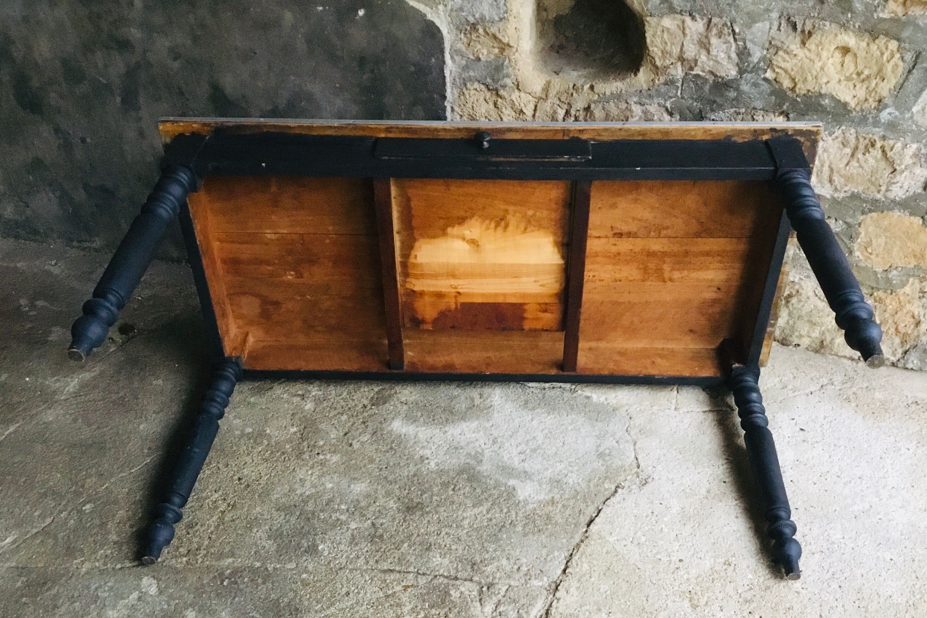 Black pietement farm table - metal strapping - turned feet - 20th century