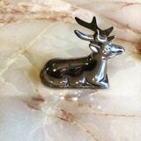 Salt and pepper deer