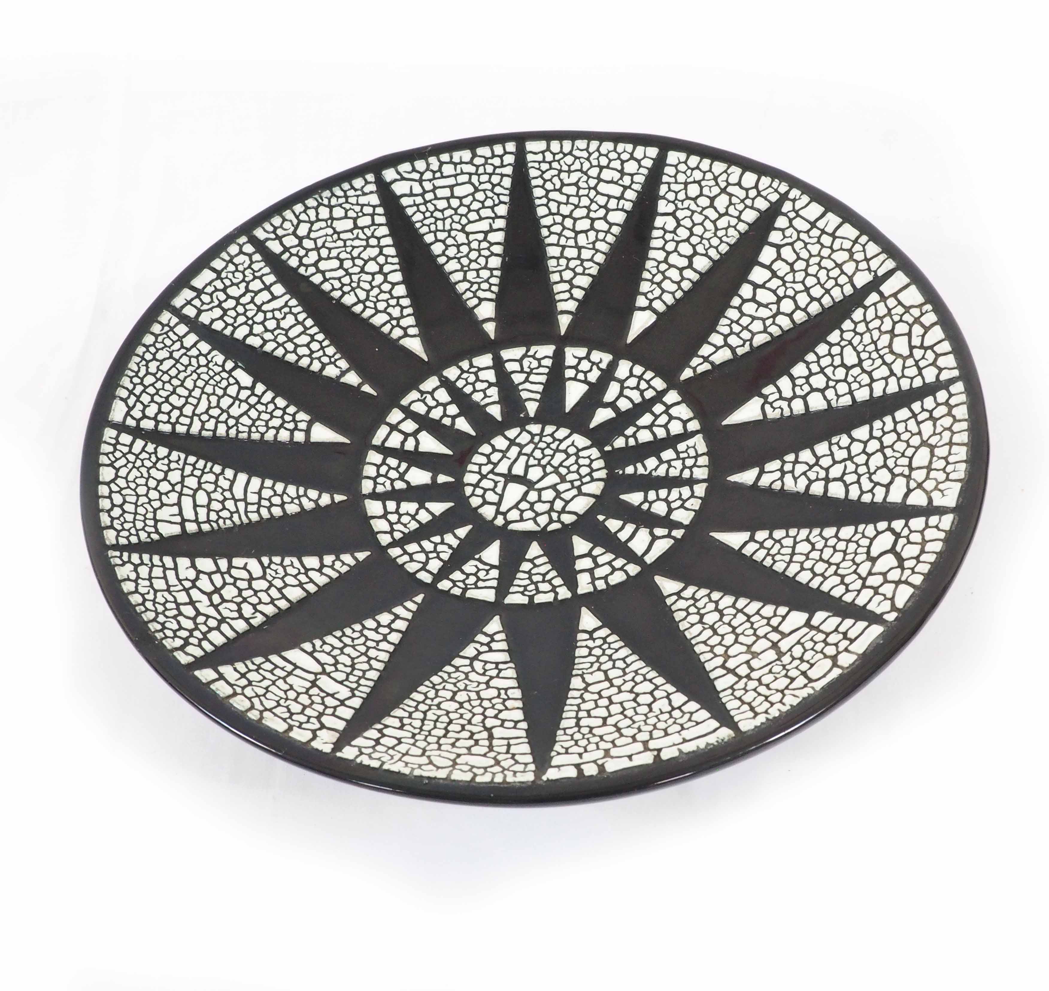 Art deco tripod dish