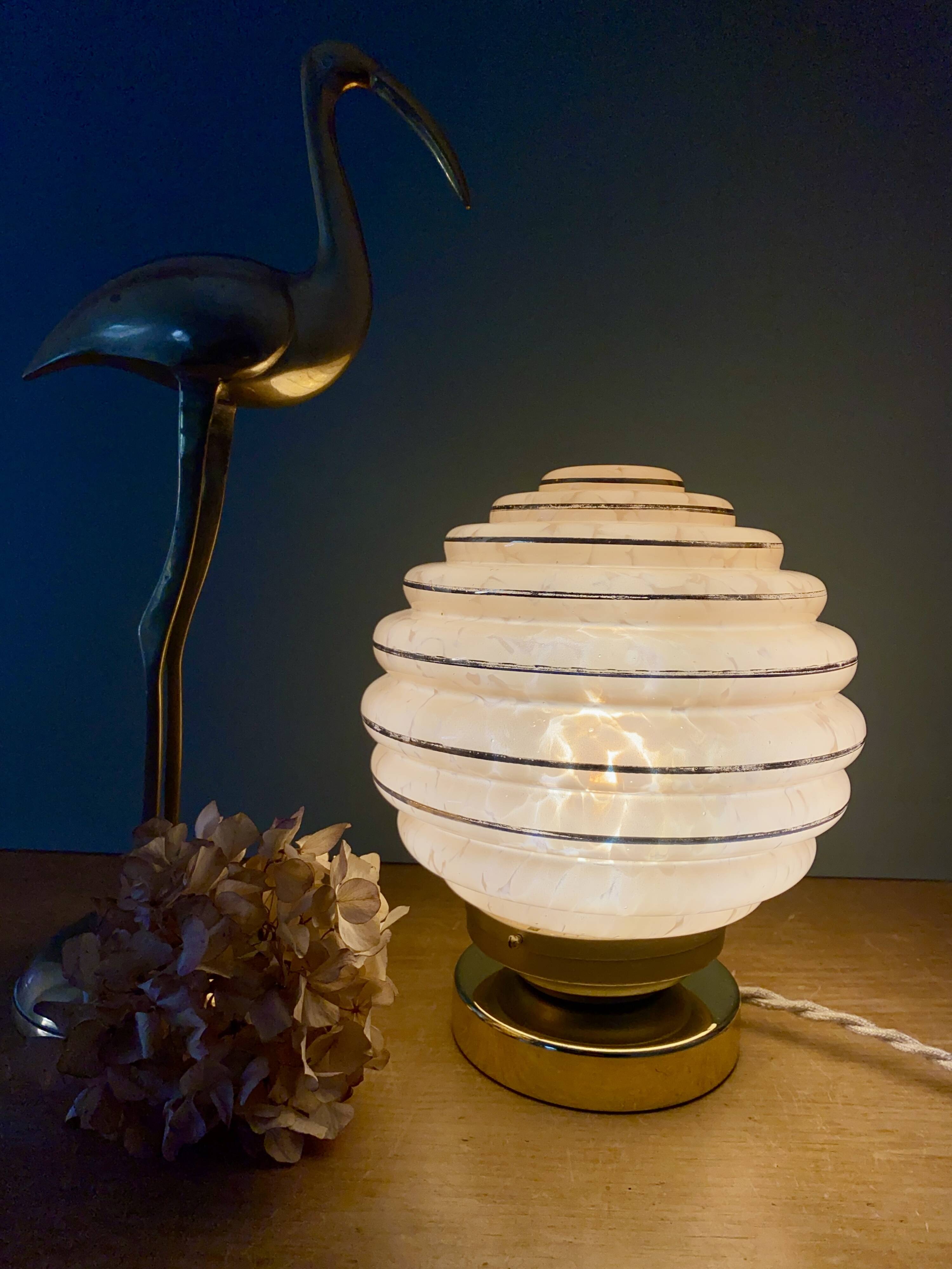 Vintage art deco globe table lamp in pink and gold Clichy glass