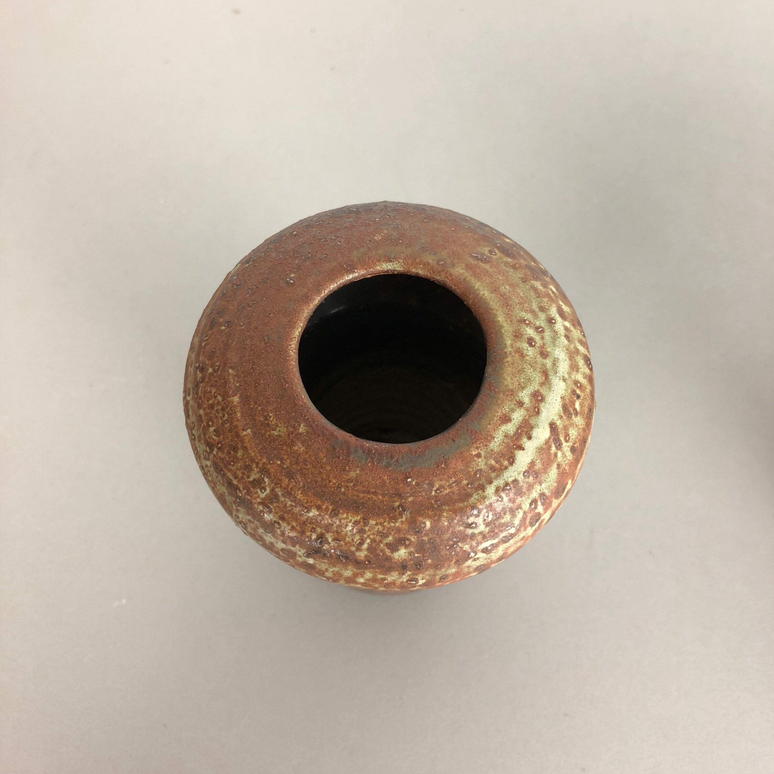 Set of 2 ceramic studio pottery vase by Piet Knepper for Mobach Netherlands 1970