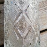 Carafe en verre ciselé