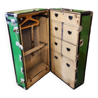 Old cabin travel trunk 1900