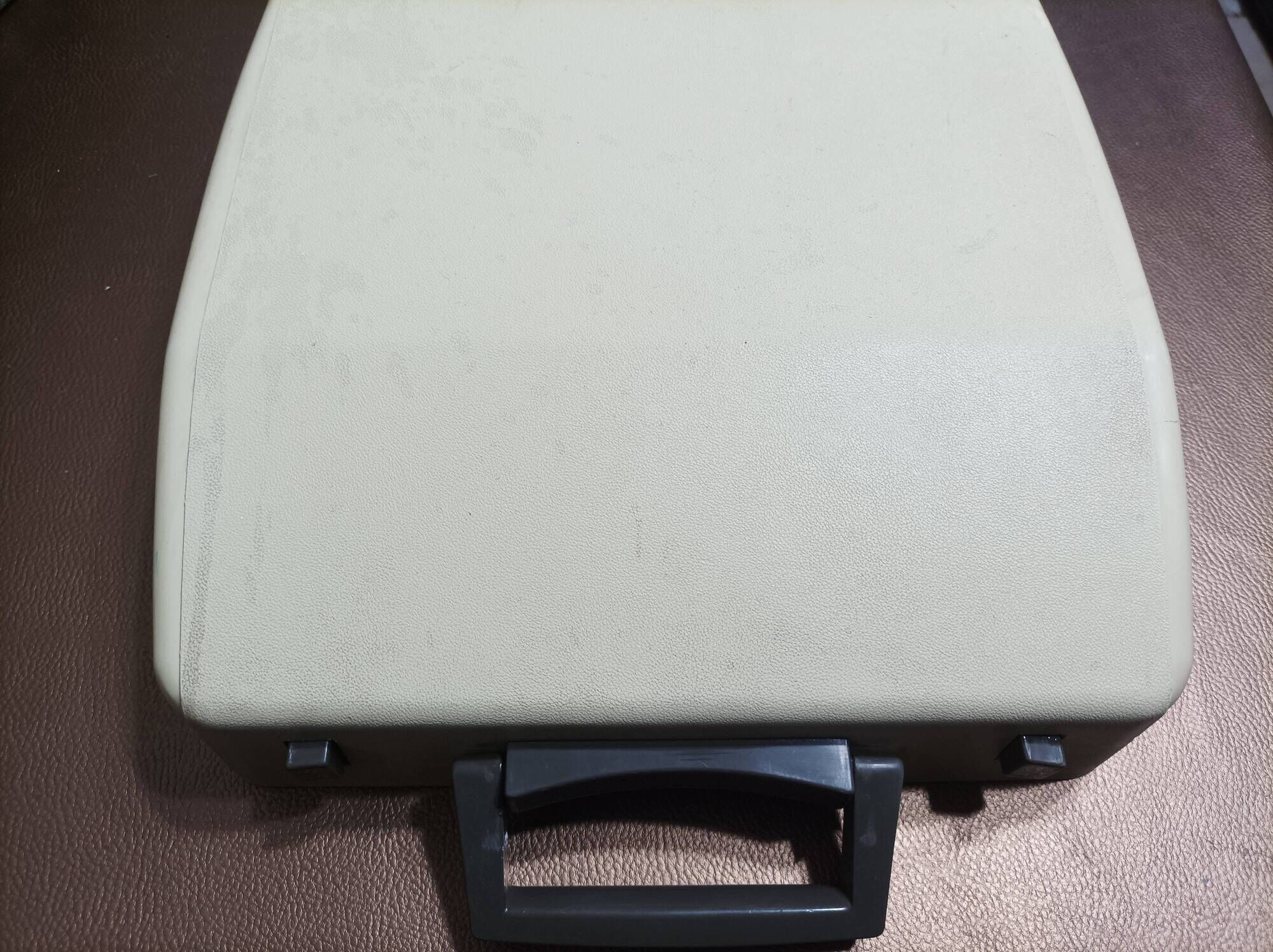 Machine à écrire portable Brother Deluxe 200 1960s