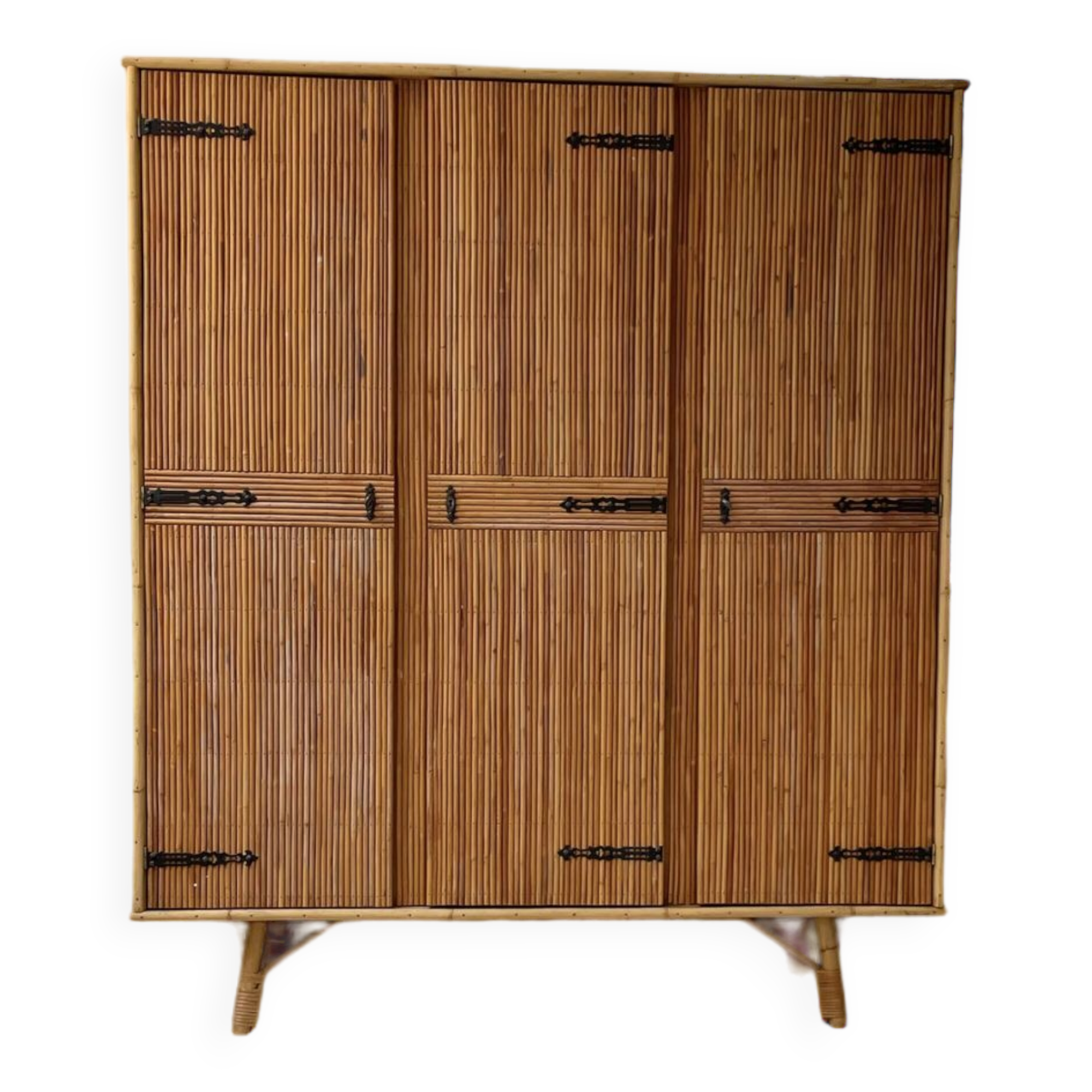 Rattan cabinet