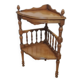 Cherry wood corner pedestal table