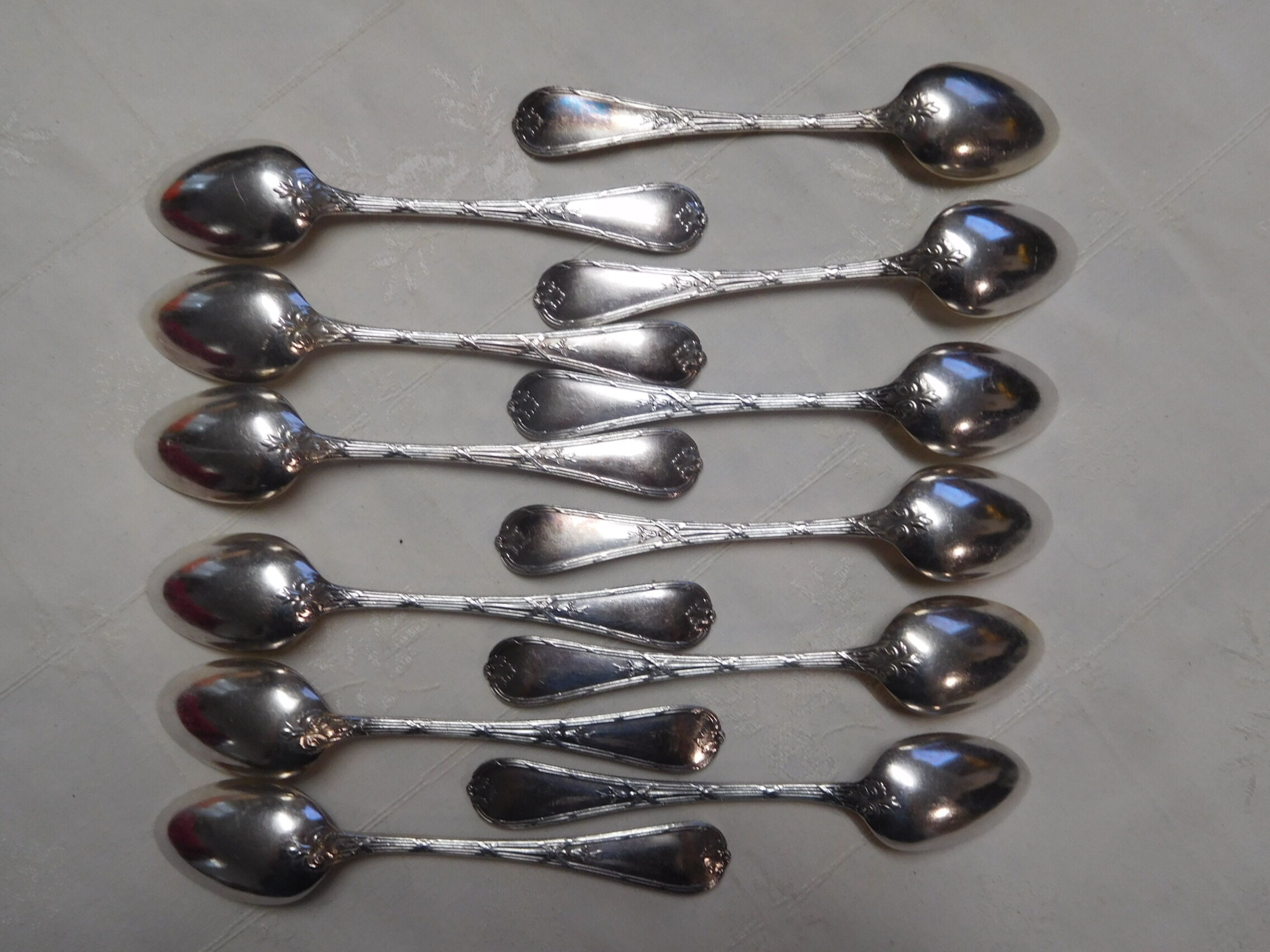 Christofle service old model cross ribbons in silver plated metal