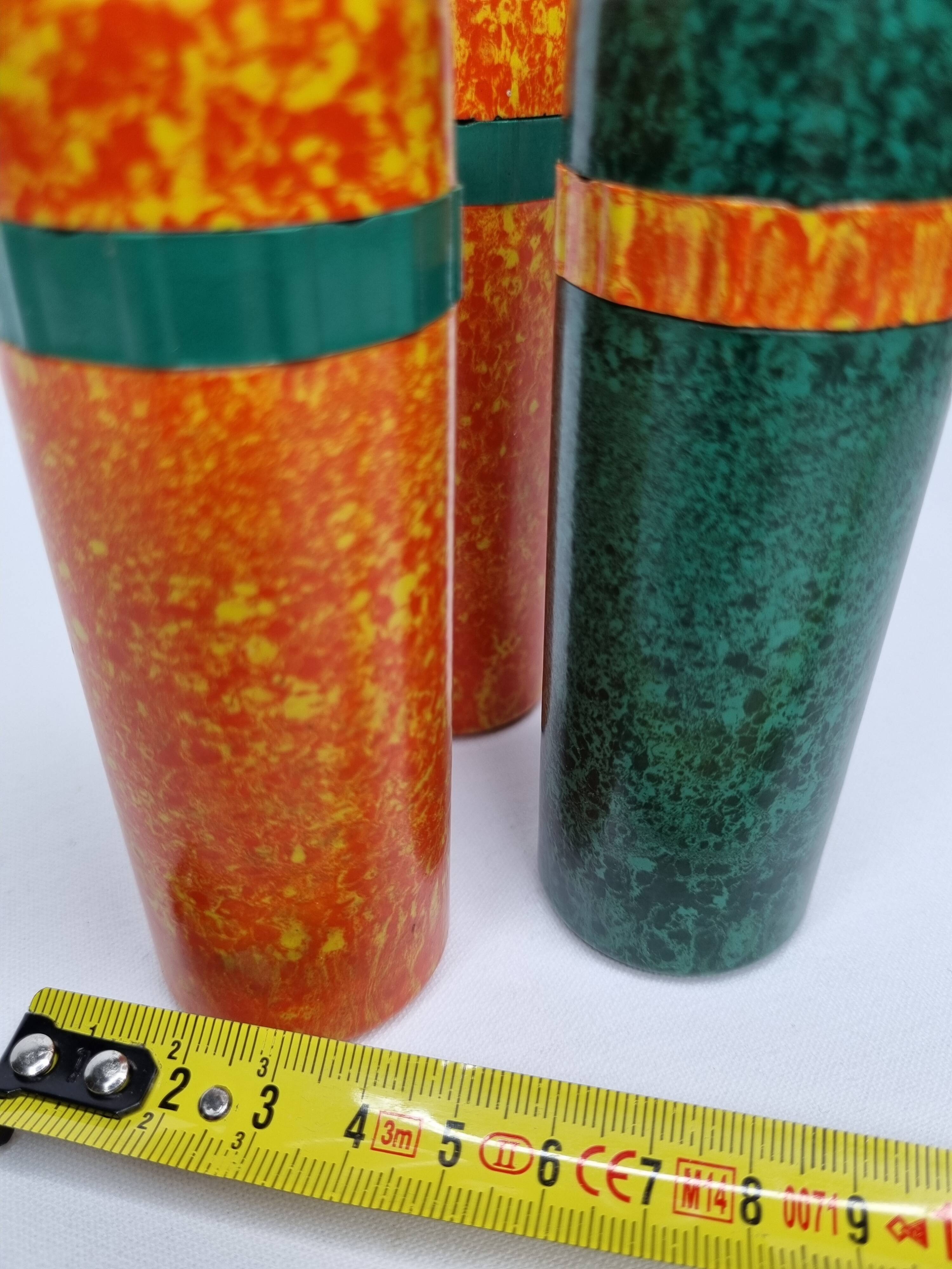 Set of three vintage Bakelite salt shakers, BEF British Made, 12.5 cm