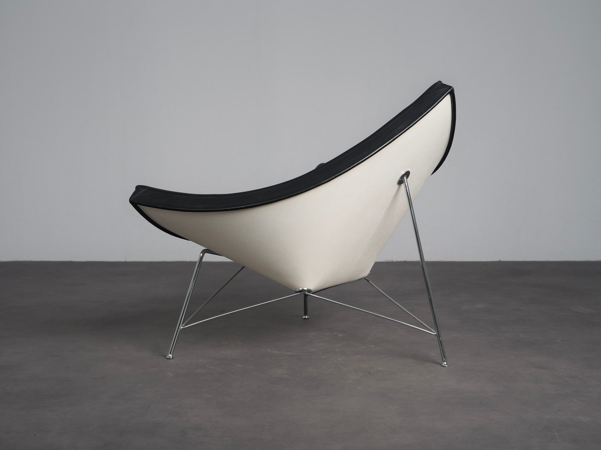 Chaise longue en noix de coco par George Nelson pour Vitra, Suisse 2004