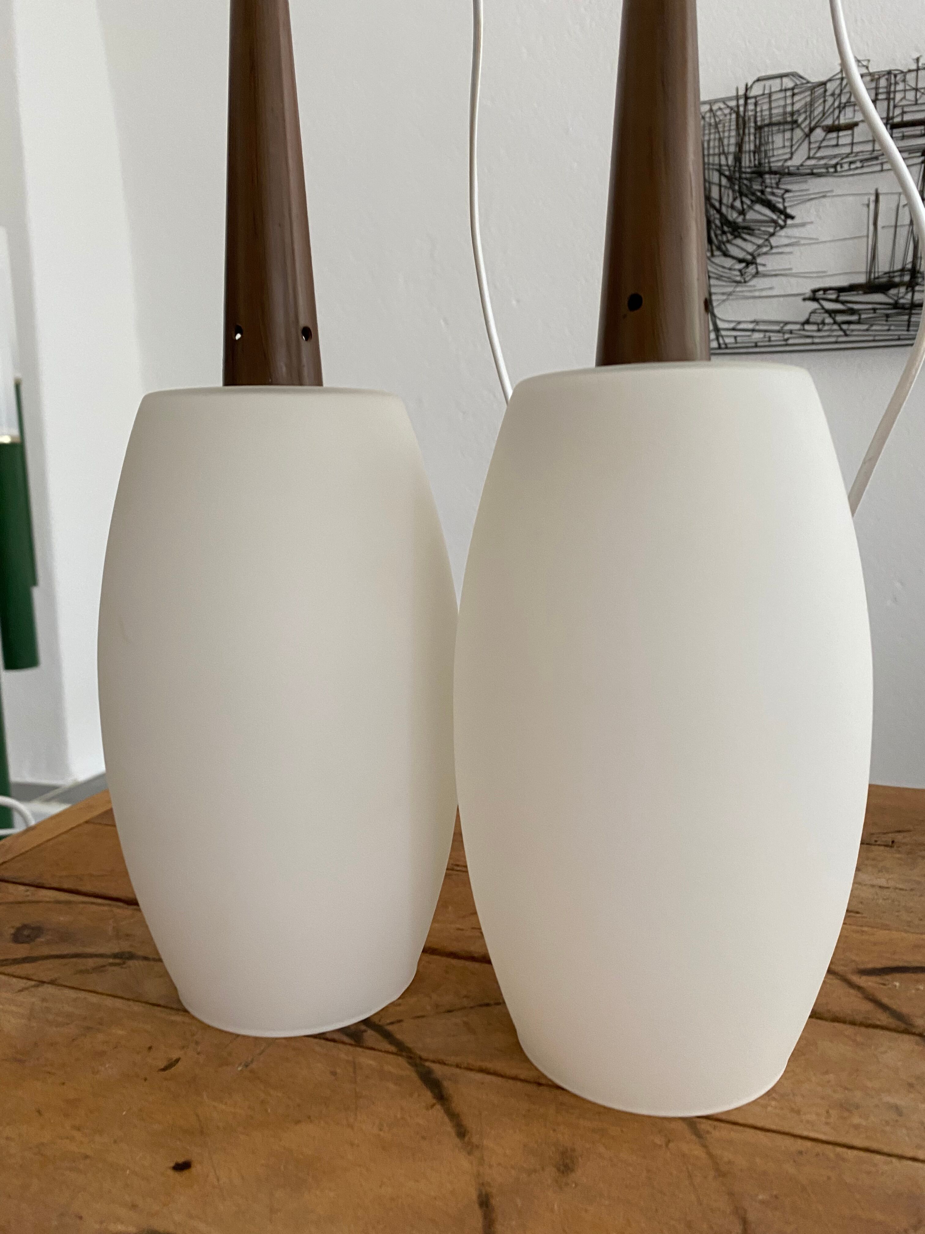 Pair vintage opaline suspensions
