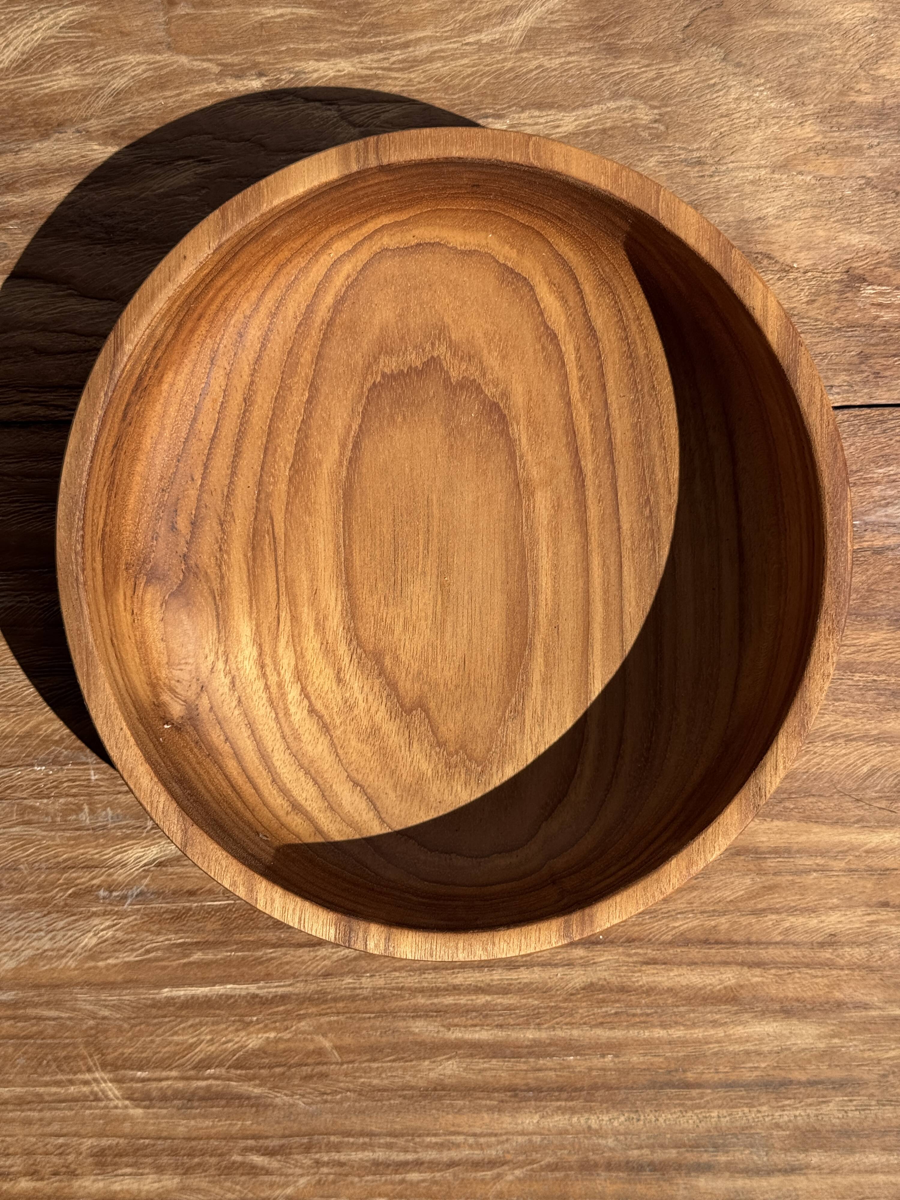 Bowl, cut or presentation plate in monoxyle teak D21 H5