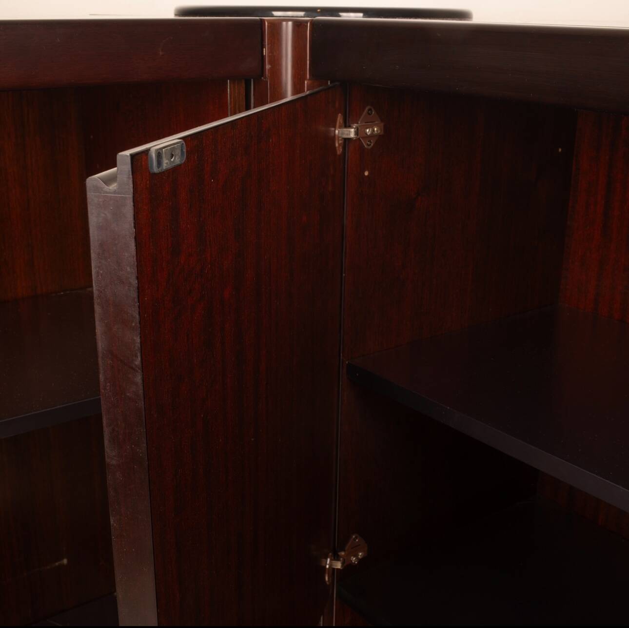 Coppia di Armadietti e Bar "S11" di Angelo Mangiarotti per Sorgente dei Mobili