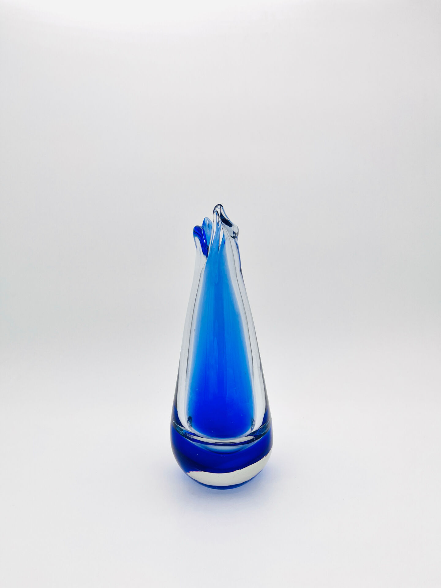 Murano Sommerso Two-Coloured Cobalt Blue Vase Sculpture