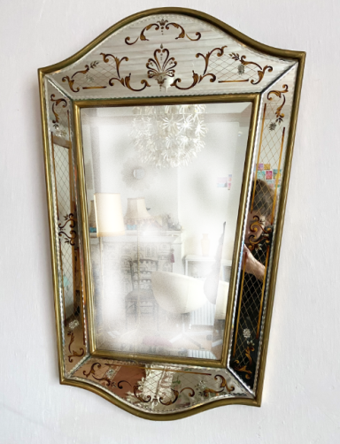 Venetian mirror 79 x 52