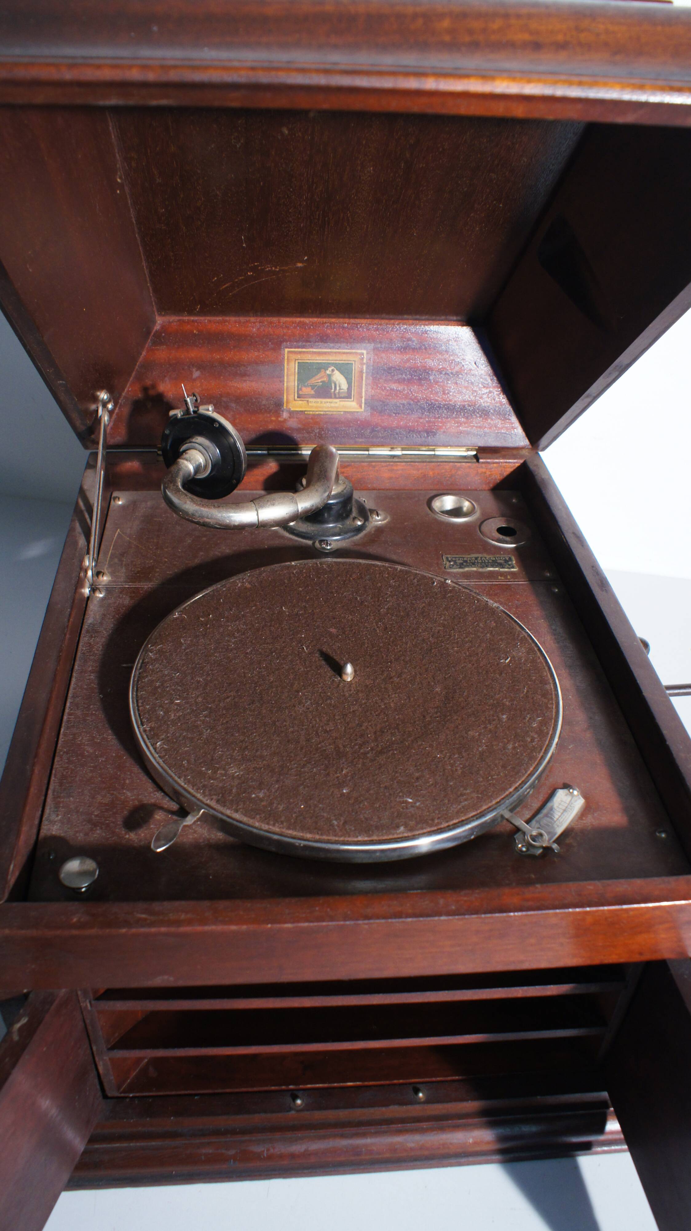 Gramophone turns model 103 old 1926