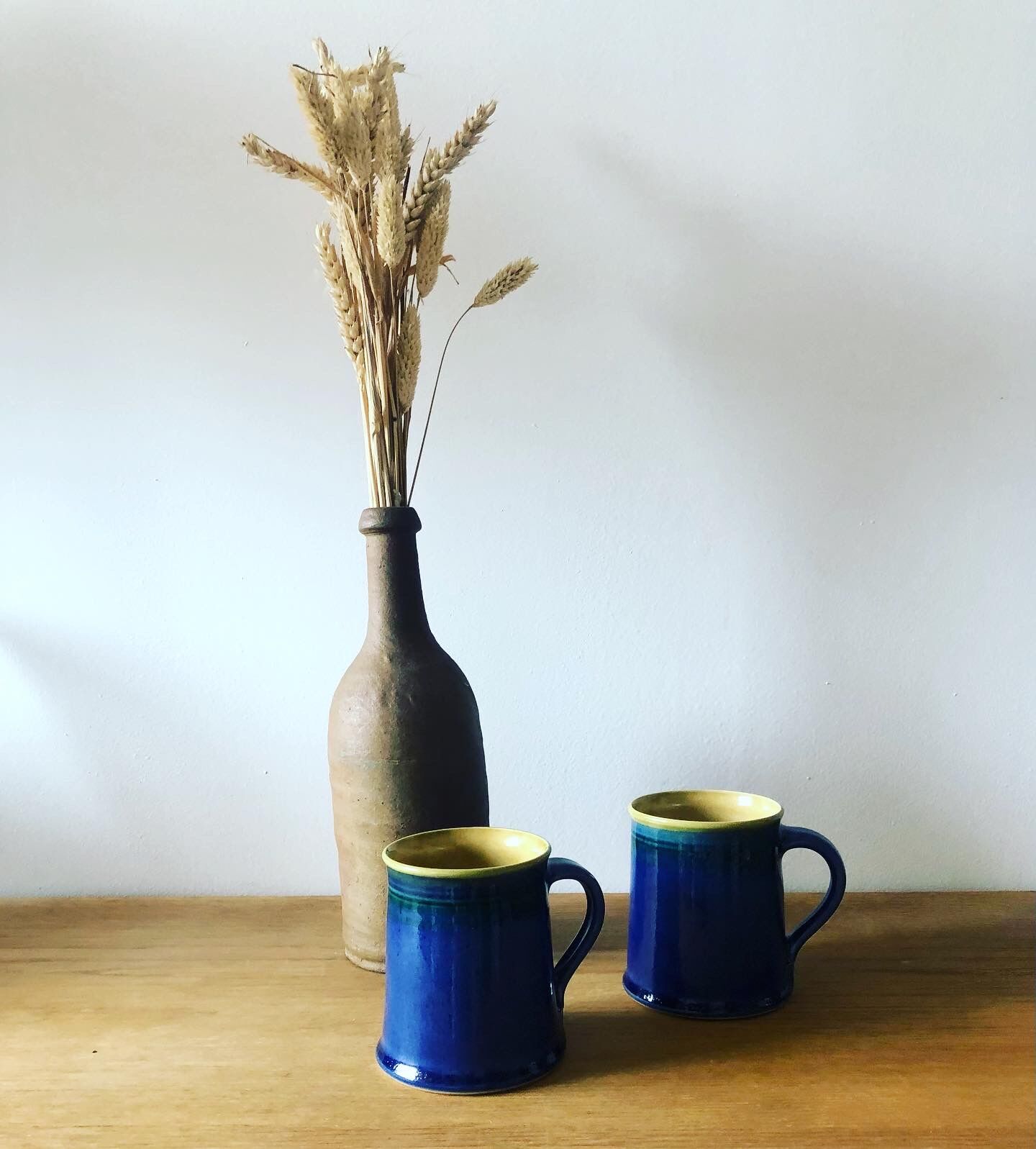 Set of 2 mugs