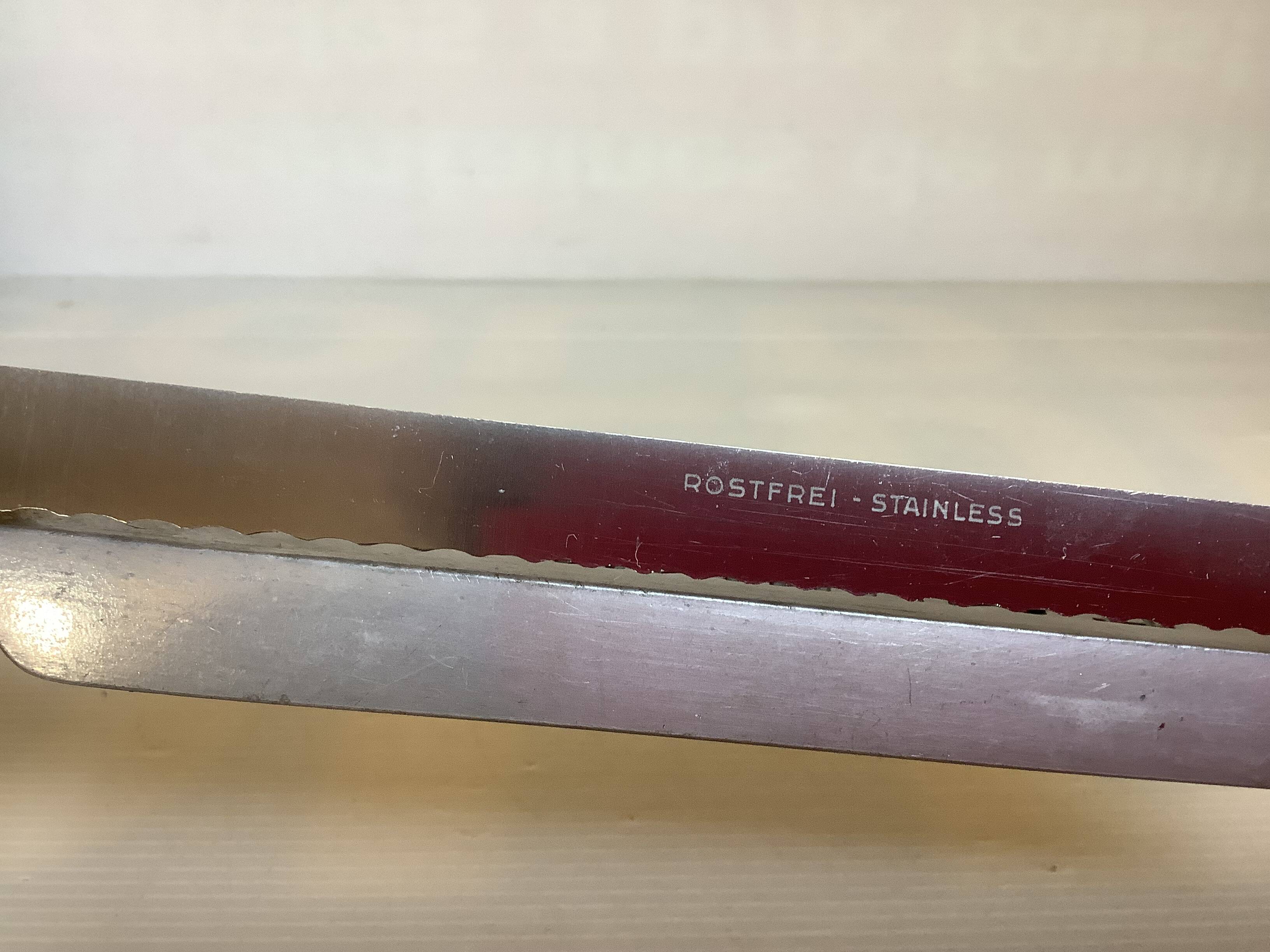 Old bread or cheese knife schnittfix II from the 1960s.