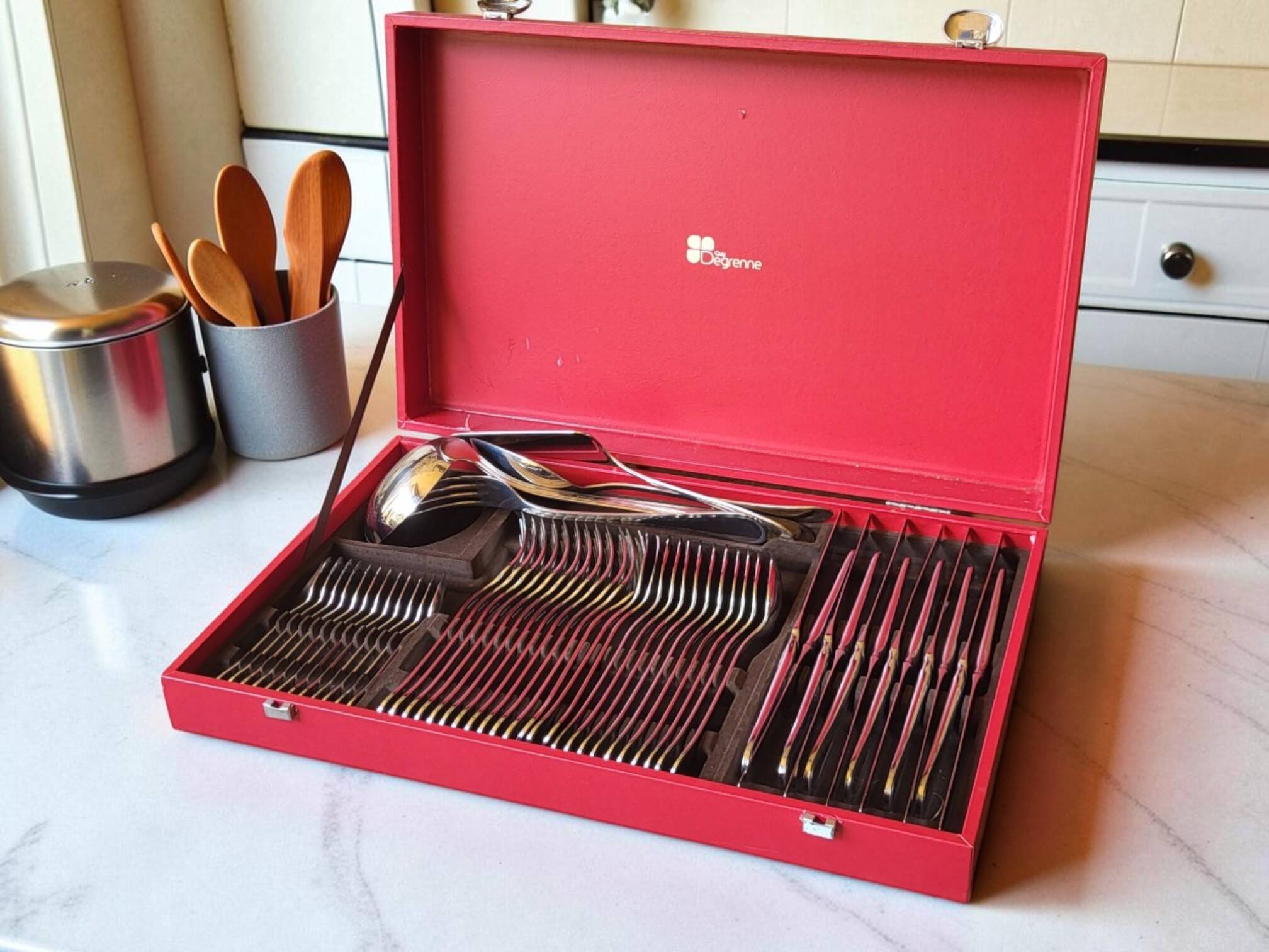 Stainless steel cutlery set 52 pieces - Guy Degrenne