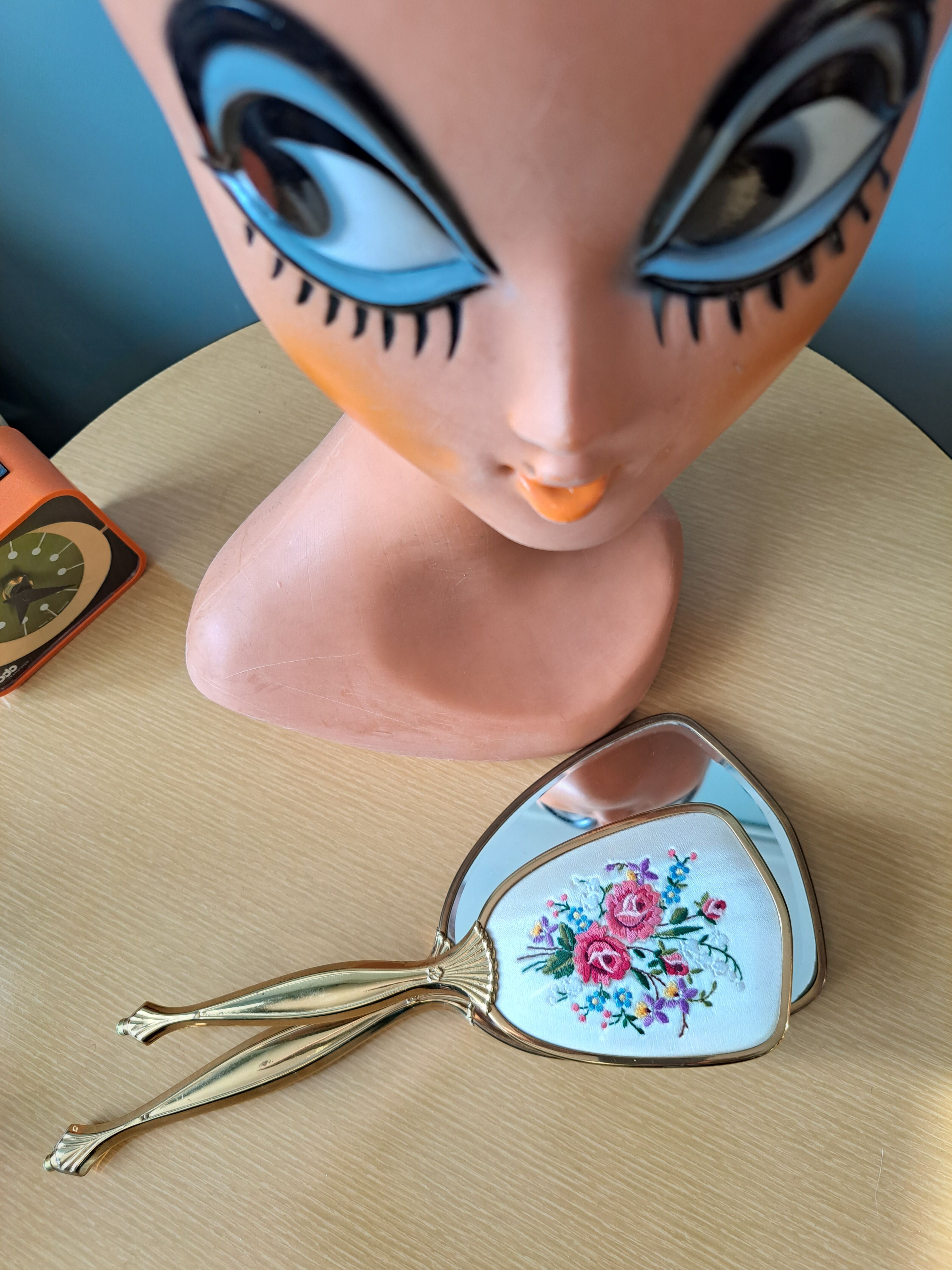 GLAMOUR 1920 Set Vanity Satin embroidered Brass