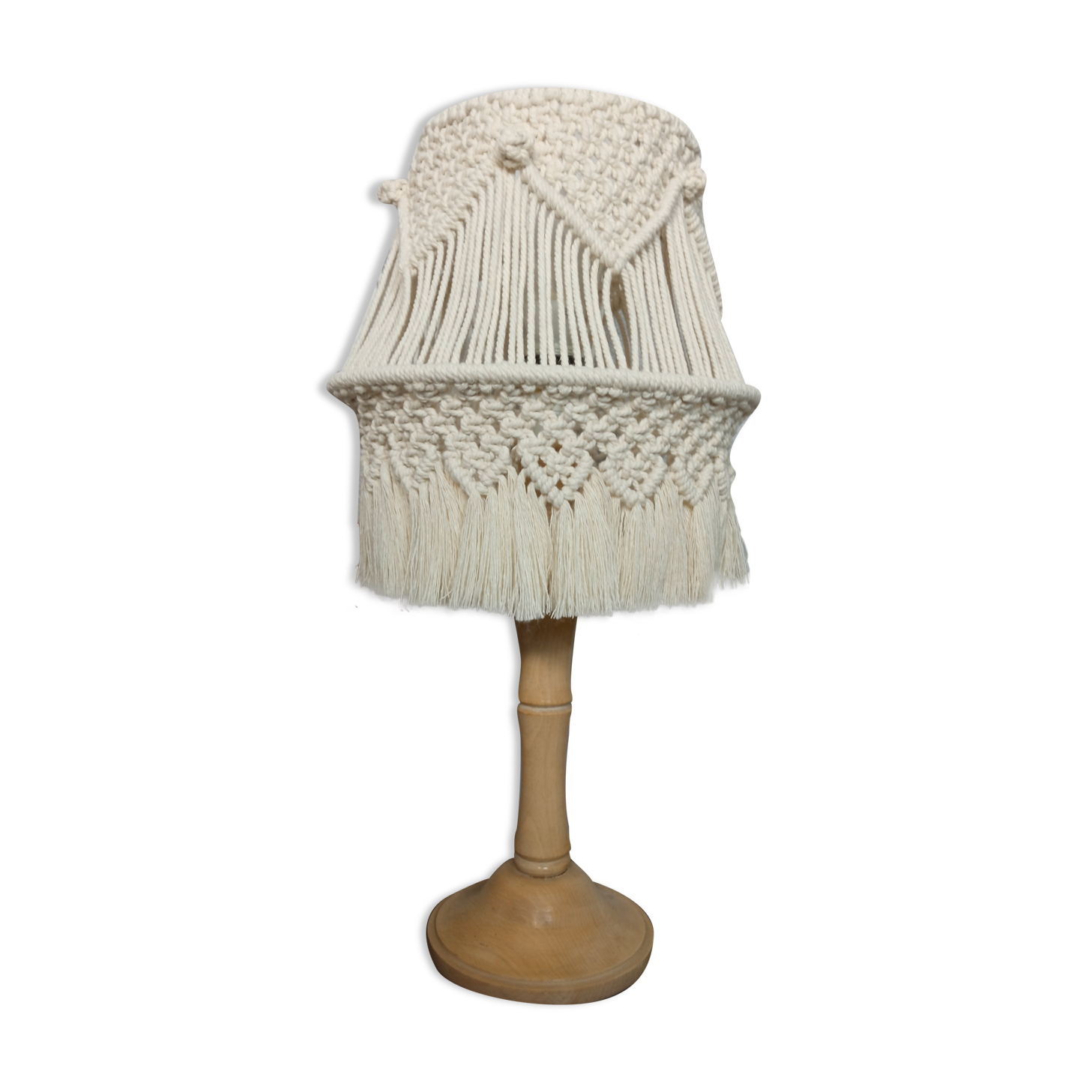Vintage macramé lamp