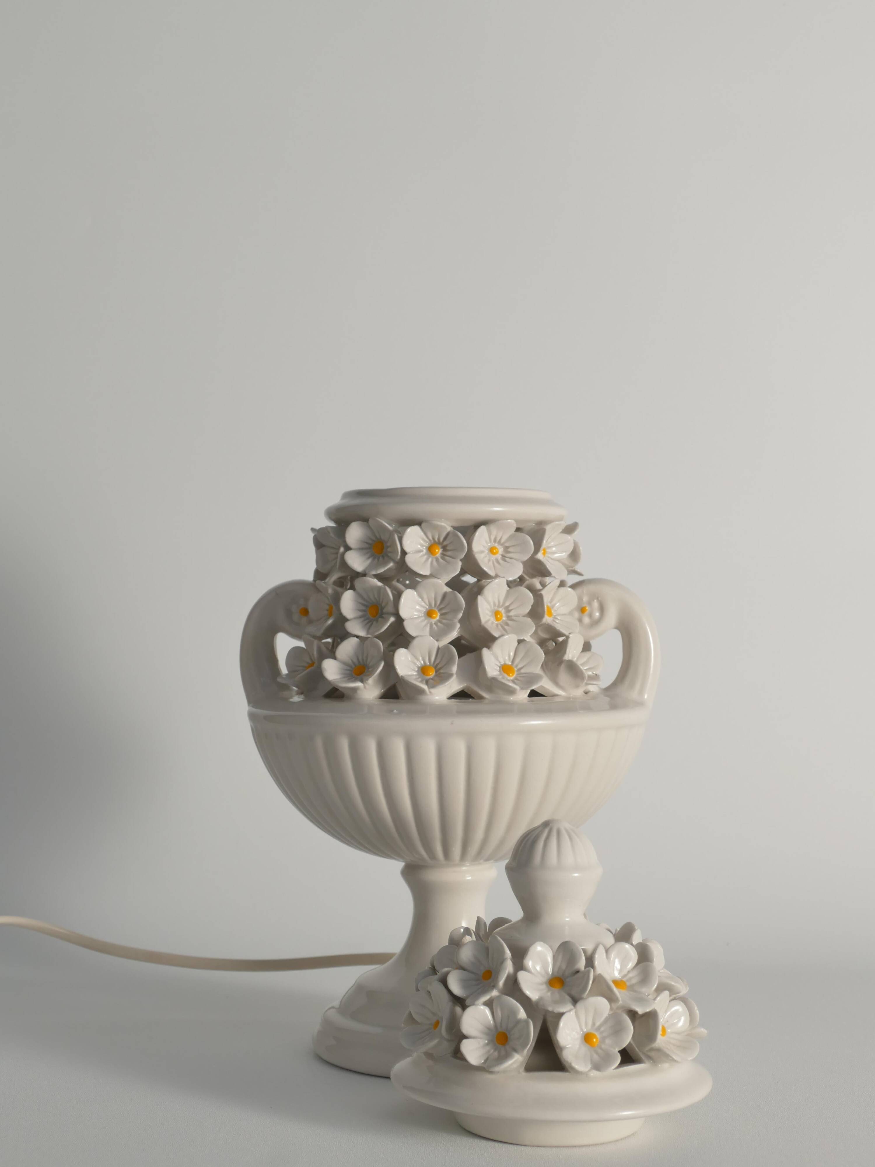 White Ceramic Table Lamp with Flower Motif, Italy 1960s