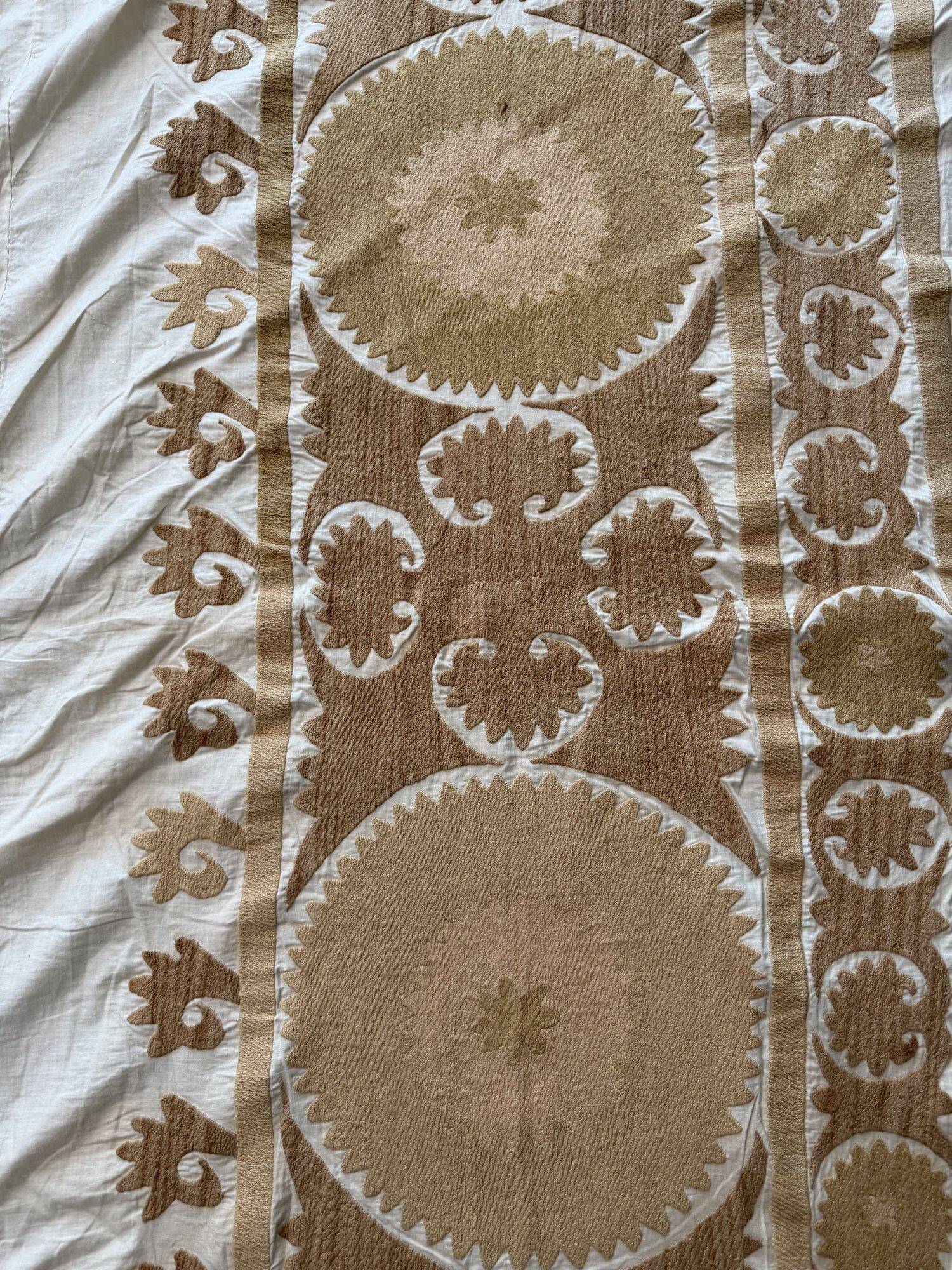 Vintage hand-embroidered tablecloth 154x269 cm