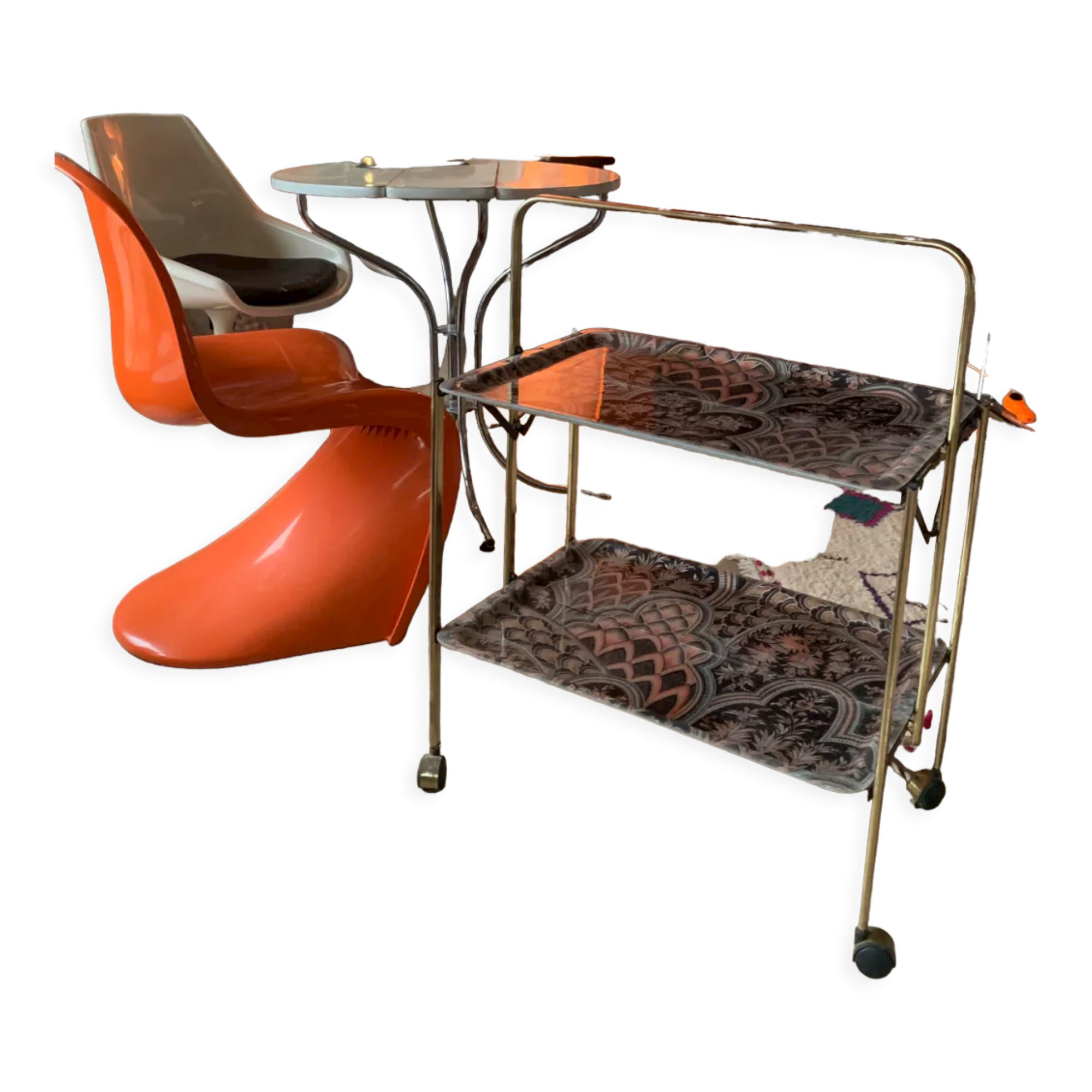 Folding service with wheels