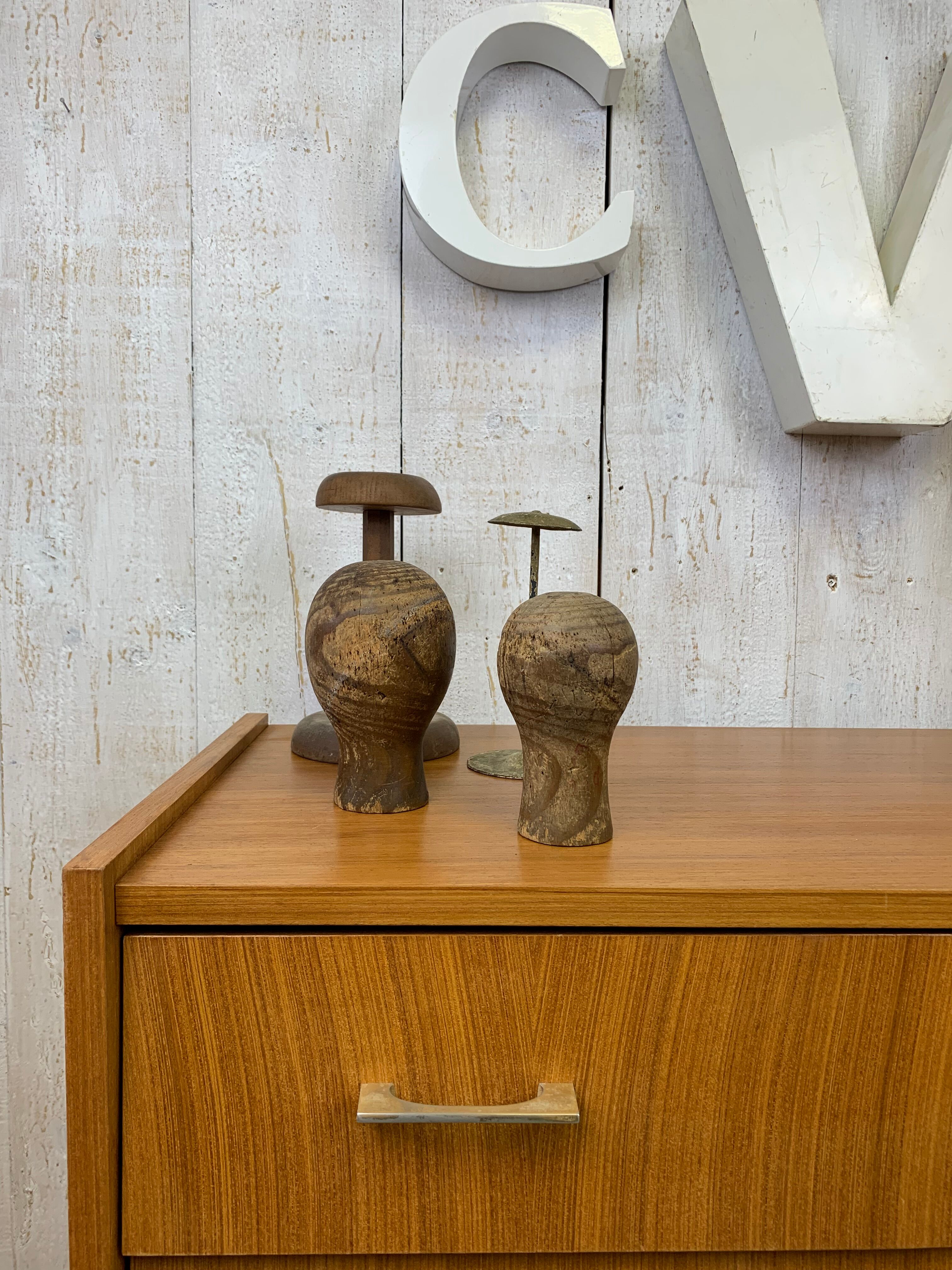 Commode vintage