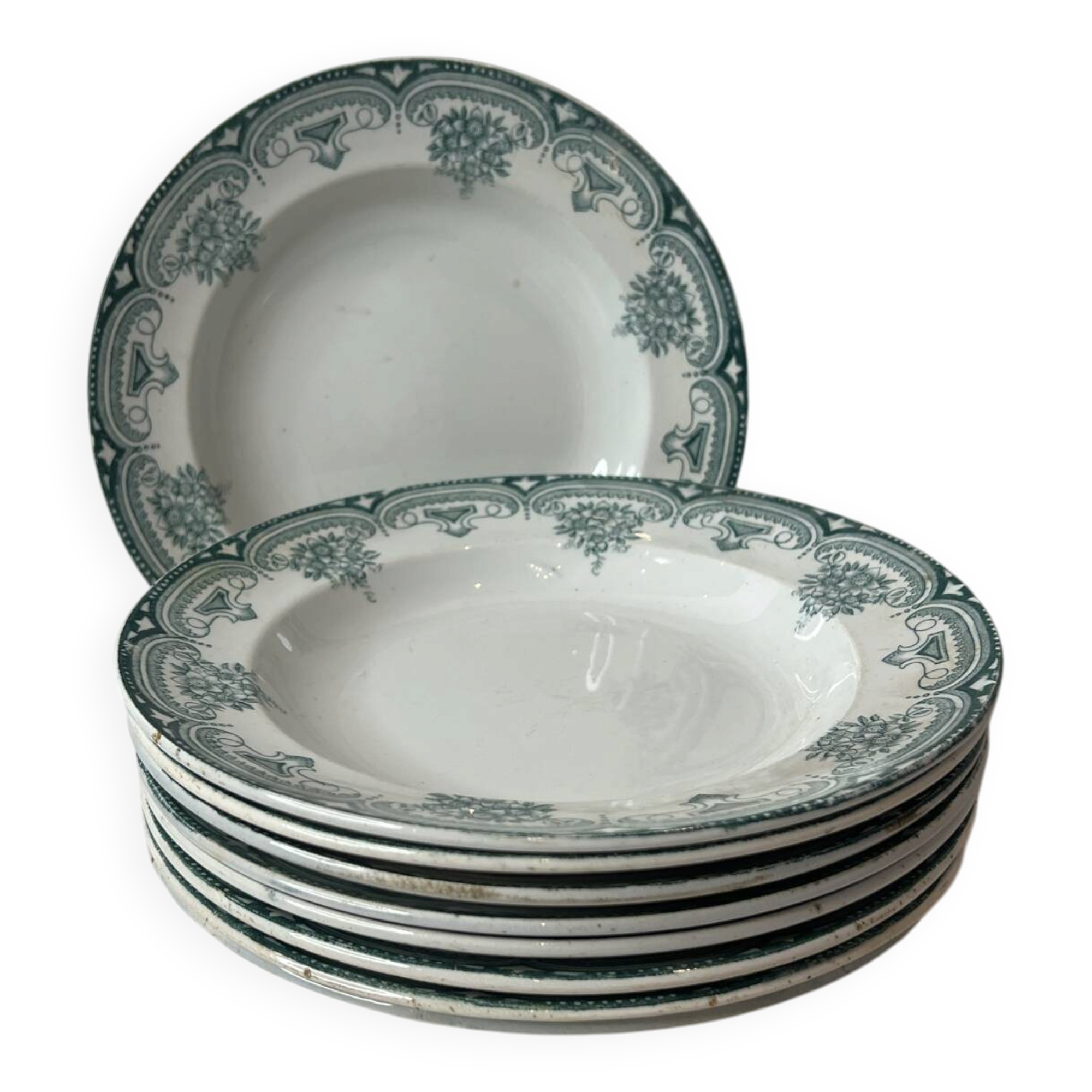 Set of 9 deep plates, ironstone Narcisses Onnaing