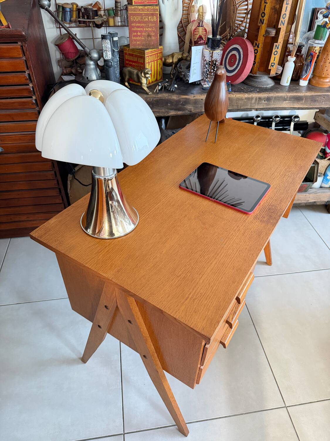 Vintage desk with tapered legs