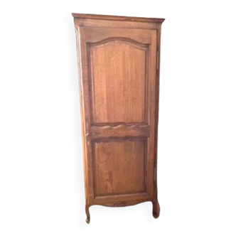 Armoire bonnetière en bois massif