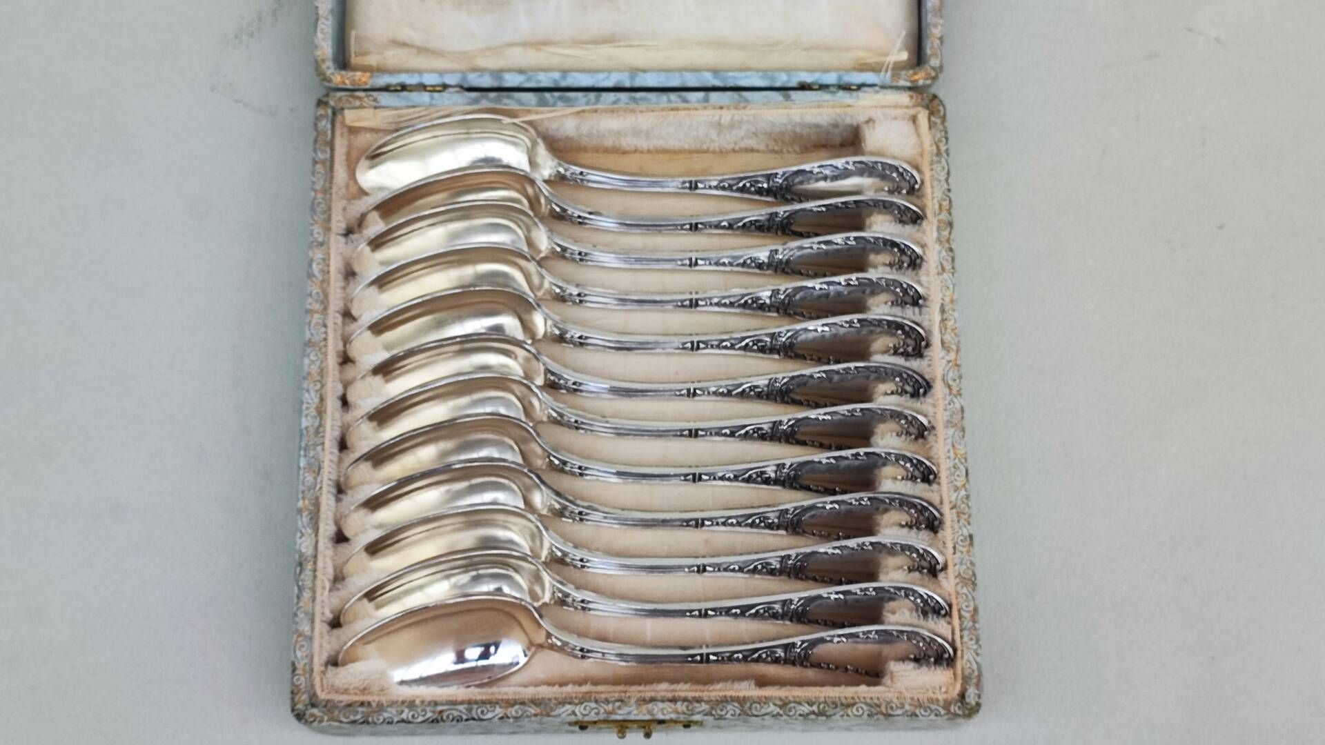12 silver plated teaspoons