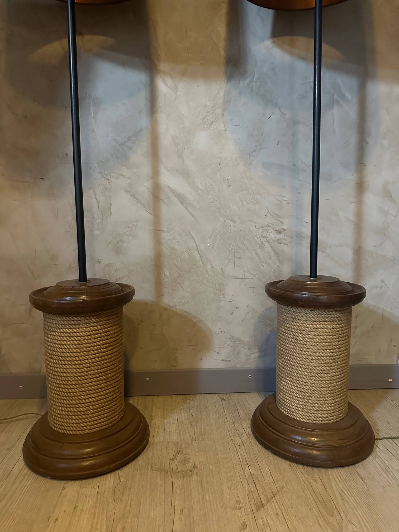 Paire de lampadaire