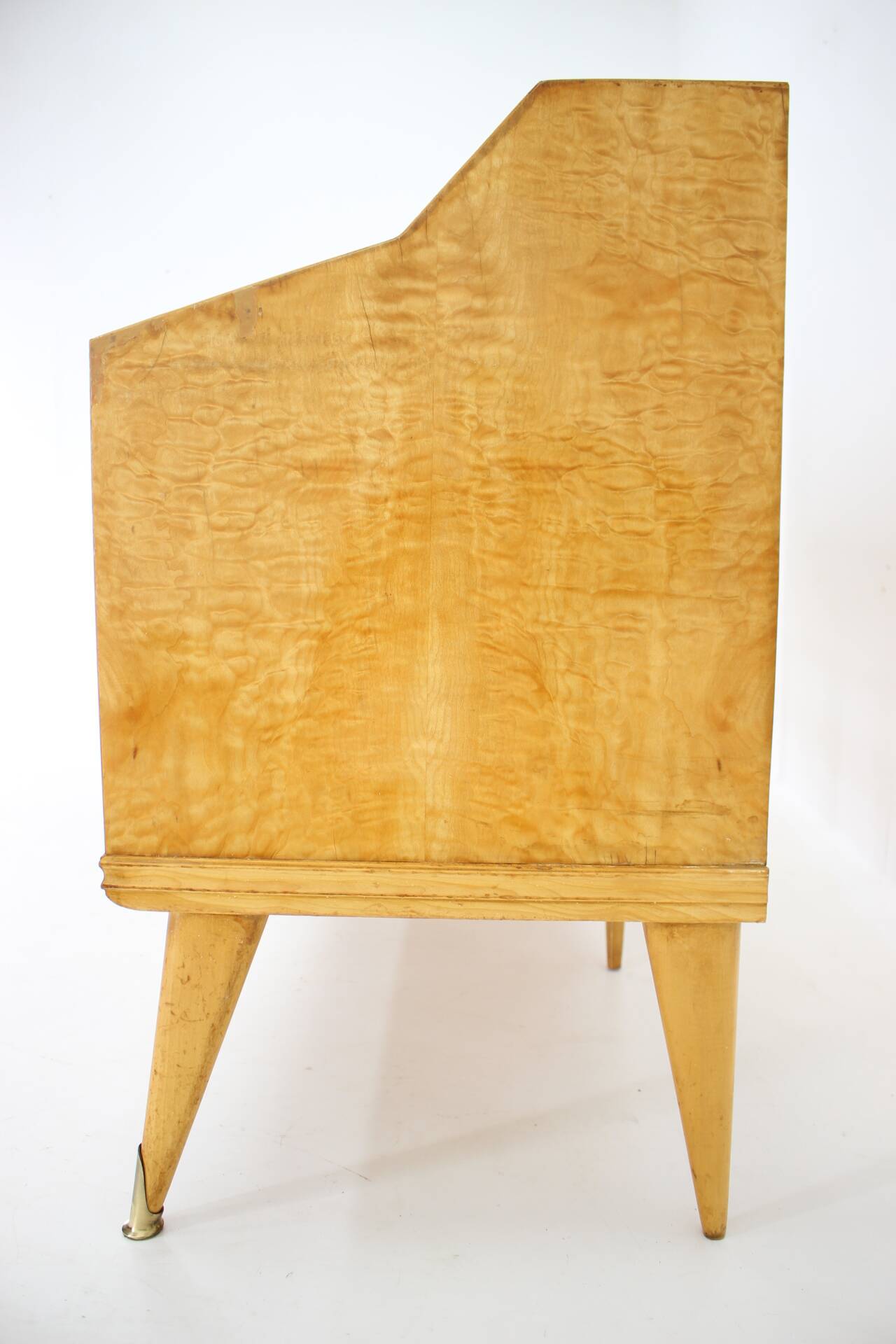 1960s italian sideboard/chest of drawers in high gloss finish with glass top and shelf