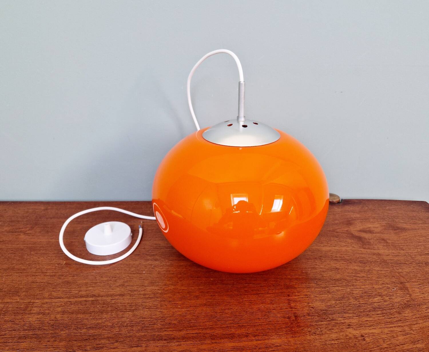 Large Space Age pendant light in orange opaline, 1960s-70s