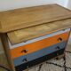 Commode vintage 4 tiroirs bois Grise, orange et bois