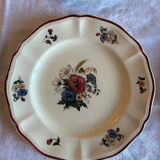 Set of 11 earthenware plates from the Sarreguemines factory, model