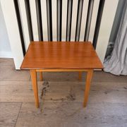 Petite table teck et hêtre - Suède années 70
