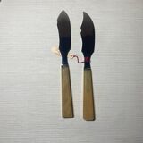 Bakelite cheese knives