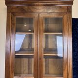 Superb Louis Philippe period bookcase in walnut circa 1830