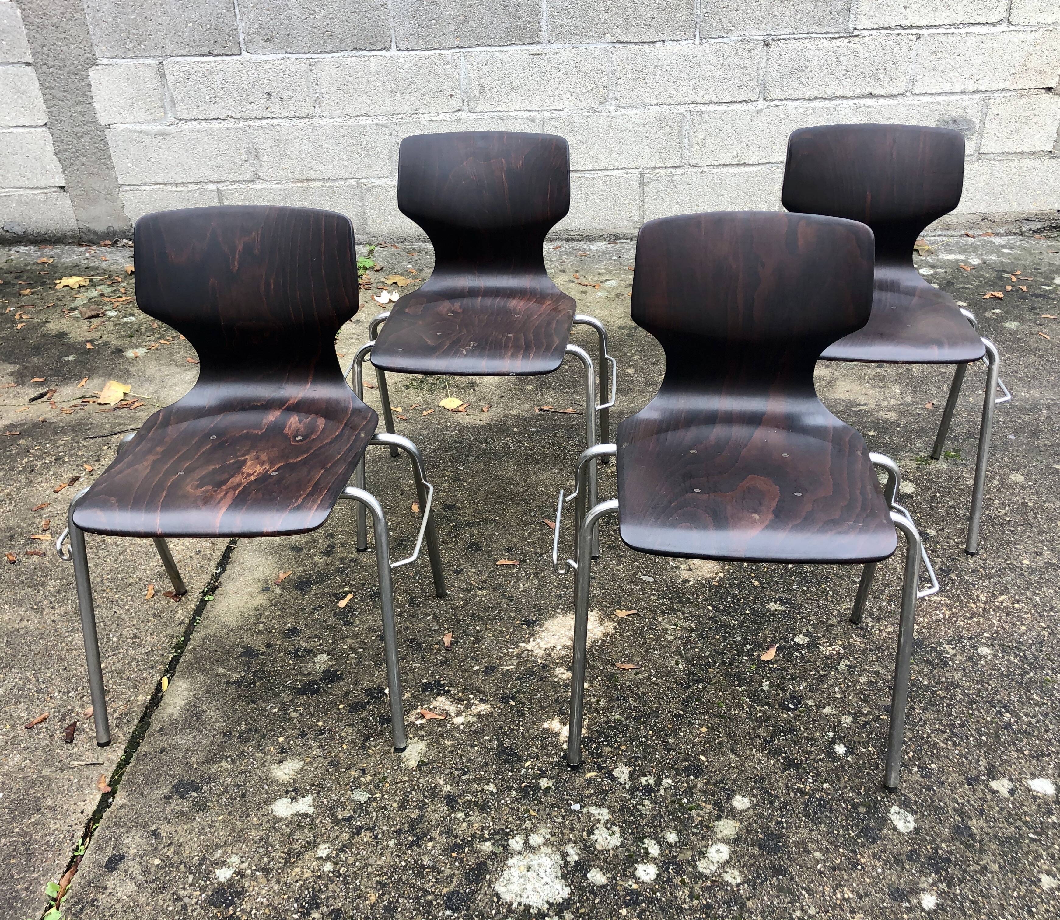 Lot of 4 vintage Flototto chairs
