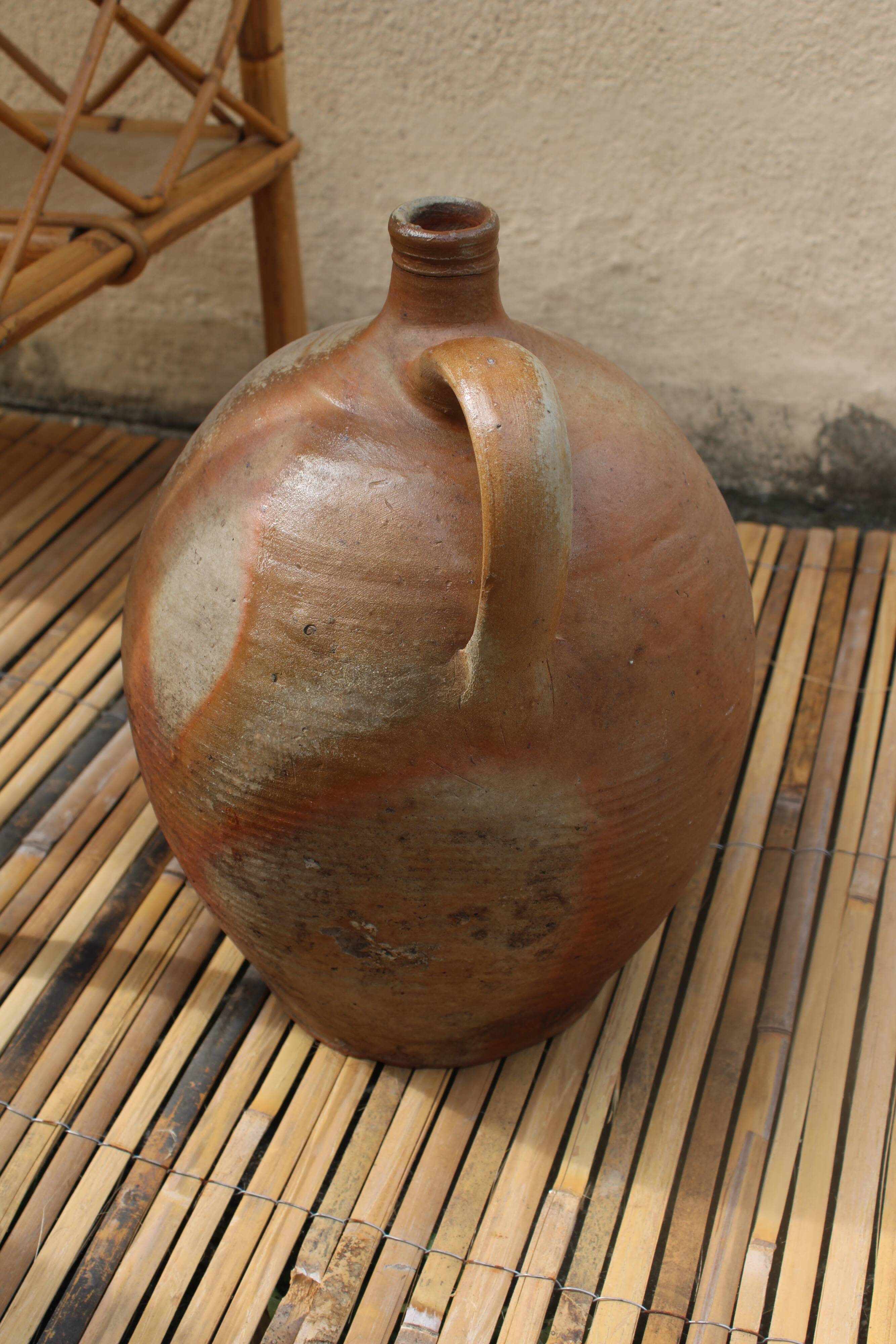 Sandstone jar