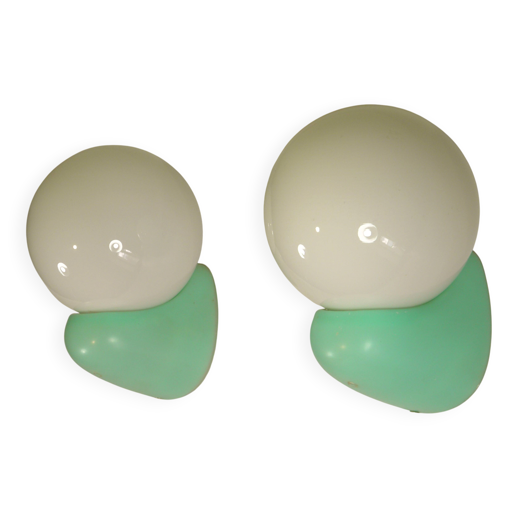 Pair of spherical wall lights - 1970s design