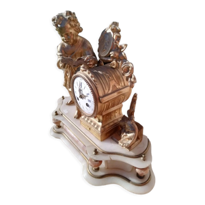 horloge marbre et regul